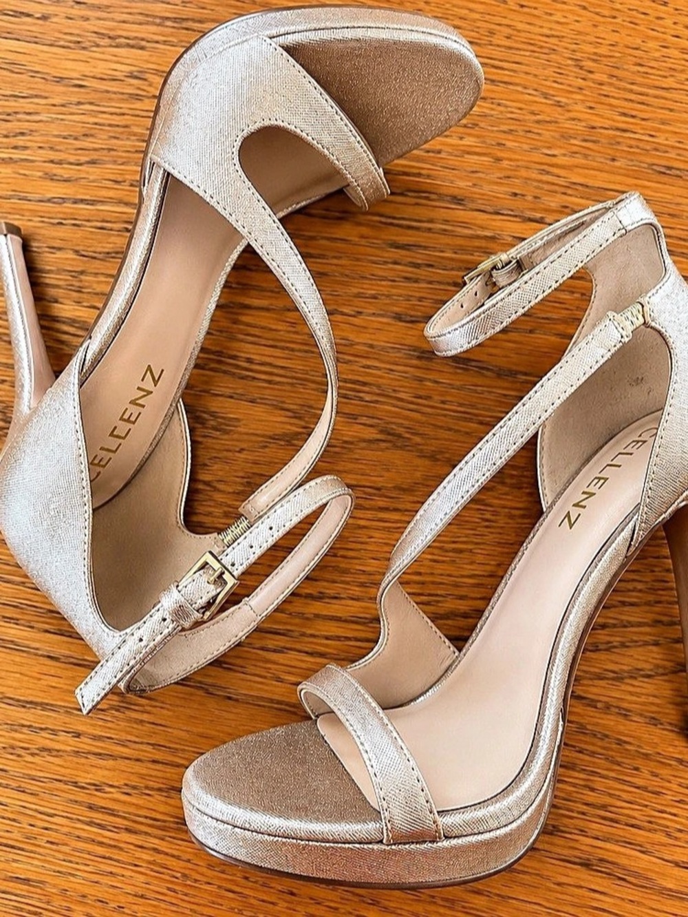 CELLENZ Women Gold Strappy High Heels